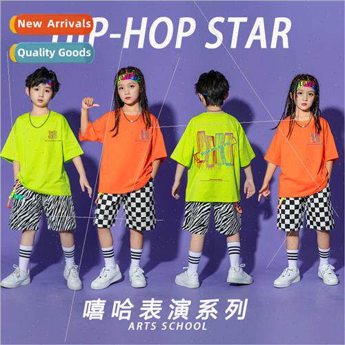 Childrens June 1 Activies Set Dance Su Boys and Girls Chao C