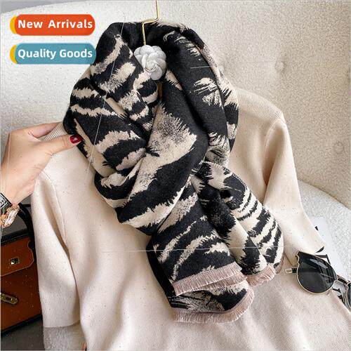 Europe Uned States leopard fashion scarf female 2022 fall wi