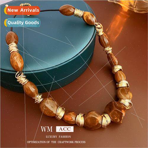 Irregular brown resin circle metal necklace vintage fashion