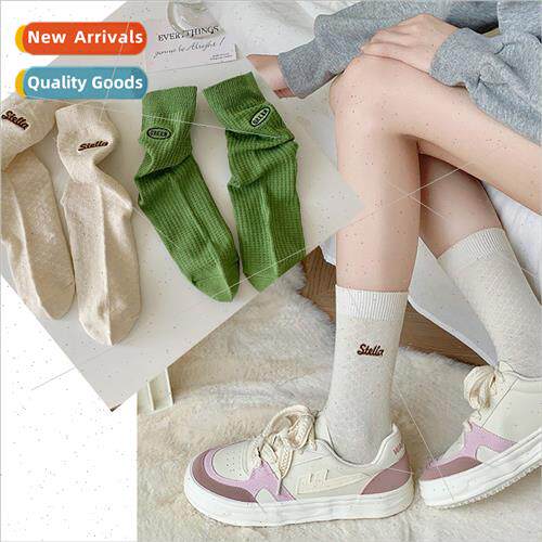 Mid-calf socks women cotton socks embroidered digal mother d