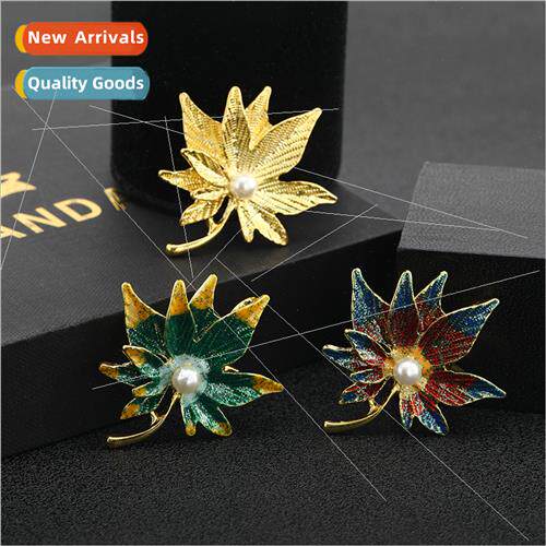 New enamel maple leaf brooch women double dazzle color pearl