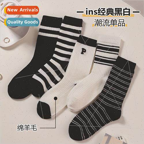 Socks women autumn winter wool socks mid-calf socks thickene