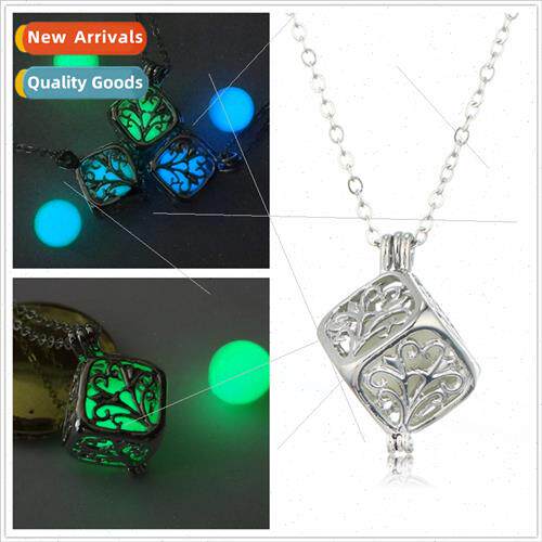 Skeleton Square Tree fe Glow-in-the-Dark Beads Necklace Magi