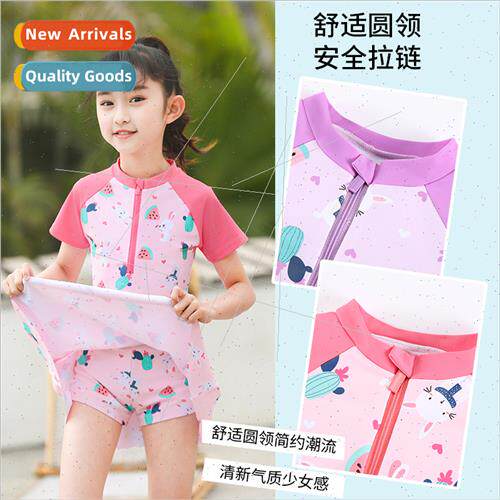 Childrens swimsus girls sunscreen quick-drying swimsu 3-7 ye