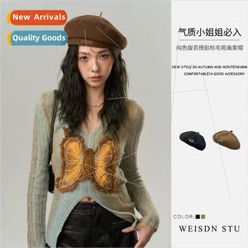 Women fall winter design sense beret metal label Korea fashi