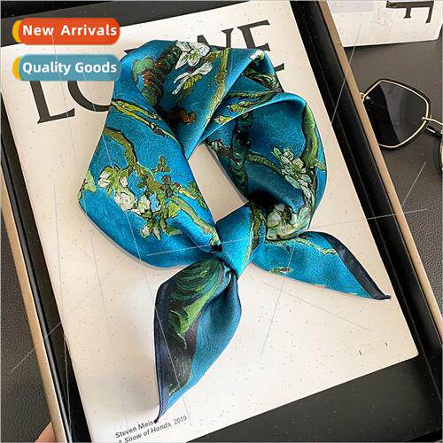2023 Lame fashion silk small square scarf female mulberry si