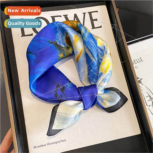 Spring Autumn new blue oil painting temperament small square