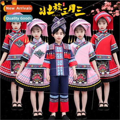 Ethnic  childrens permance clothing Guangxi Zhuang  boys and