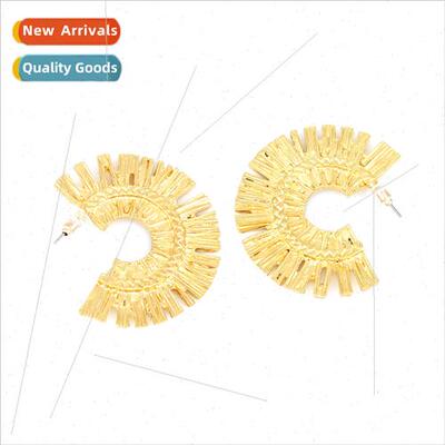 ZA retro temperament cold wind pleated metal earrings in exa