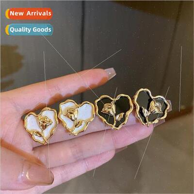 Tulip pleated love heart earrings female cold ins flower ear