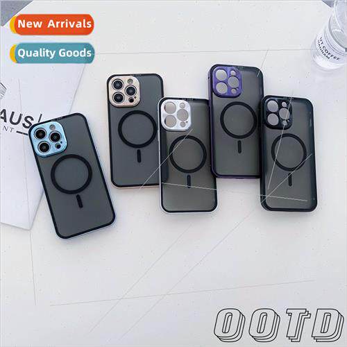 适用iPhone 15promax Magic Cube Skin Feeling Metal Frame Pop