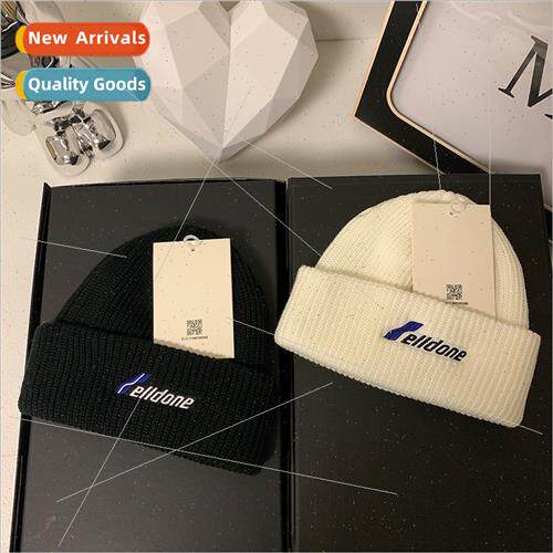 Hat women winter warm ear protection ski cap hundred wh knte
