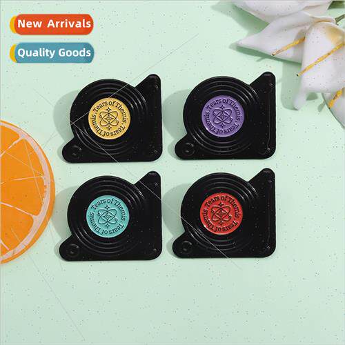 Retro colorful vinyl record modeling metal brooch Europe Une