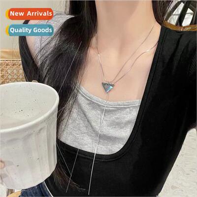 che Triangle Necklace Women ins Bouncy Collarbone Chain Stud