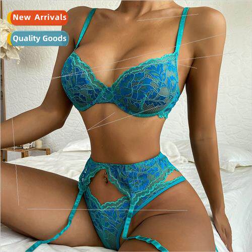 Sexy erotic lingerie set wh steel ring half cup gathered gar