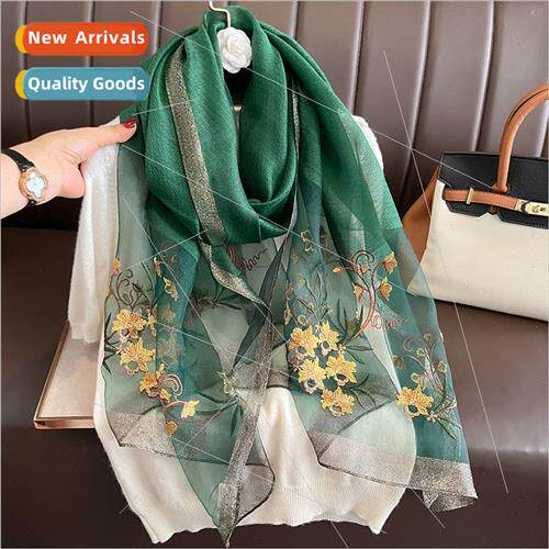 2023 new silk wool embroidered silk scarf women gas winter w