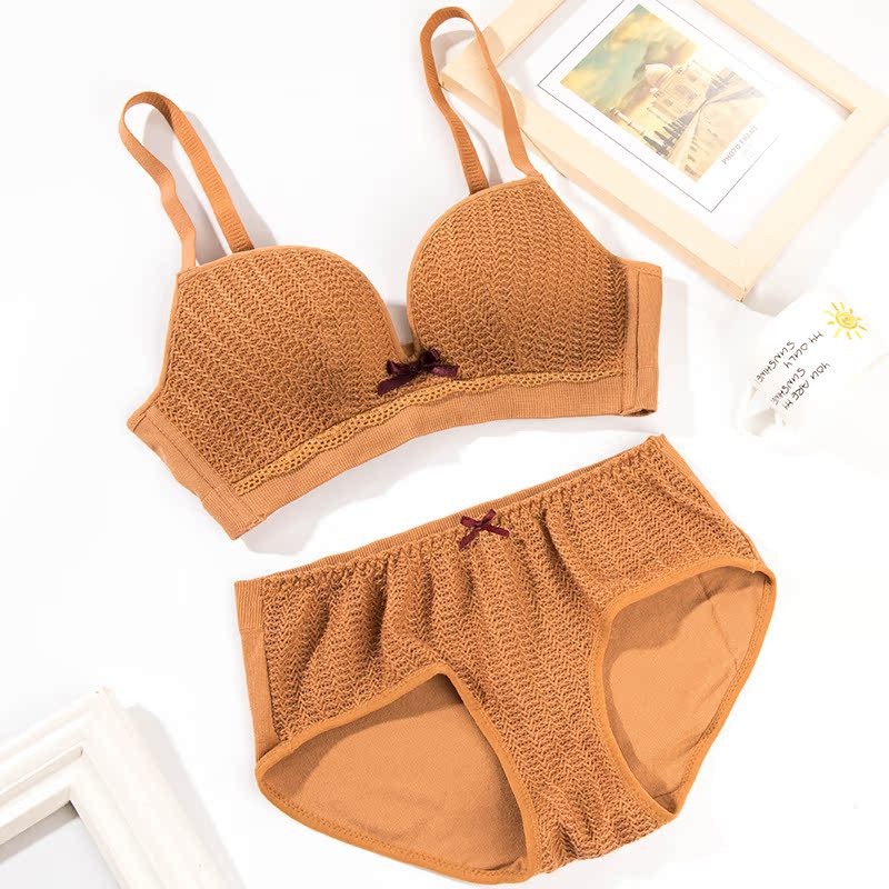 上薄下厚内衣小胸聚拢平胸专用秋冬收副乳防下垂上托性感文胸套装