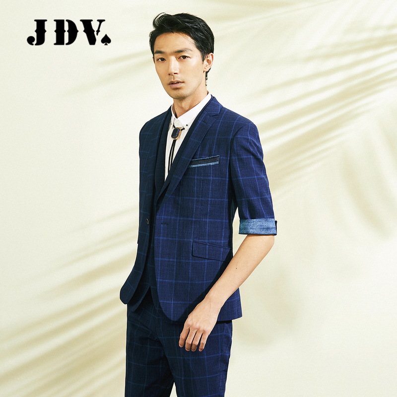 商场jdv平驳绅士中袖西服