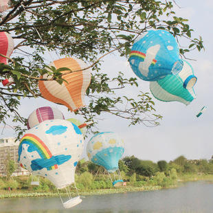 12寸30cm热气球纸质灯笼 婚庆商场幼儿园装饰彩虹灯笼吊篮挂饰