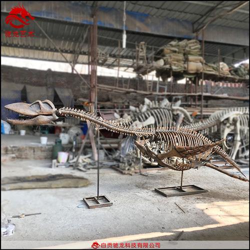 蛇颈龙鱼龙骨架化石仿真恐龙古生物玻璃钢化石树脂动物骨架标本