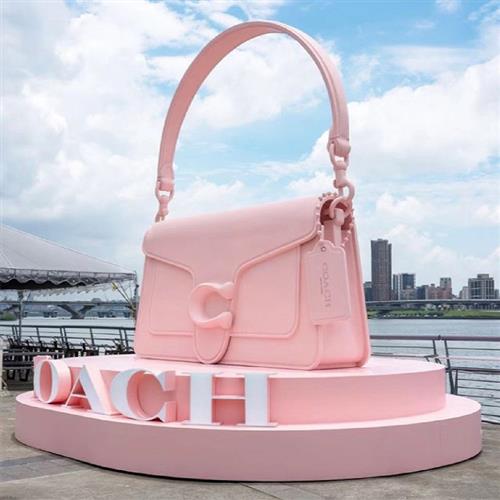 玻璃钢手袋包包造型雕塑创意模型广场商业综合体美陈装置厂家制作