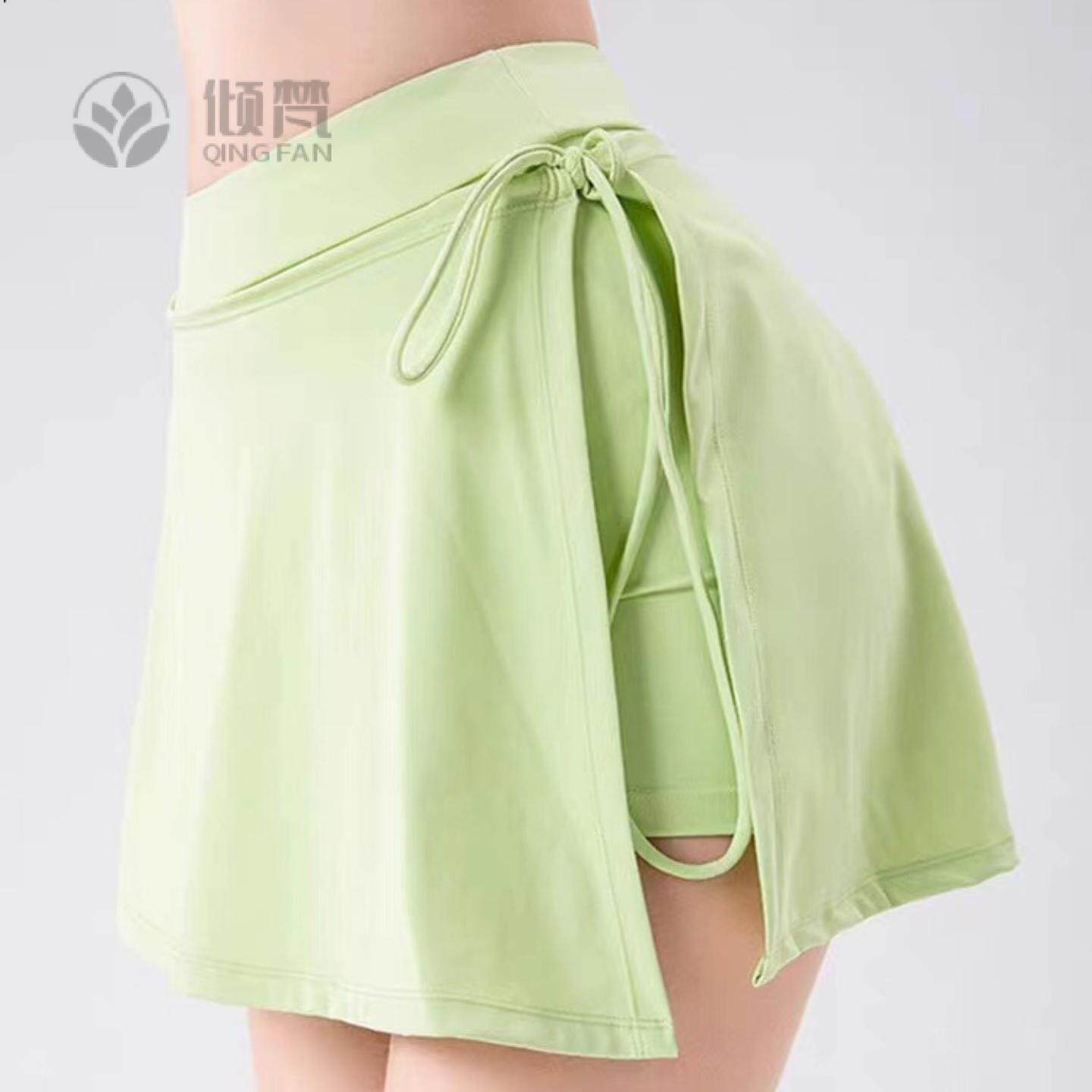 运动瑜伽短裙女网球裙防走光假两件侧开叉健身房短裤透气运动短裙