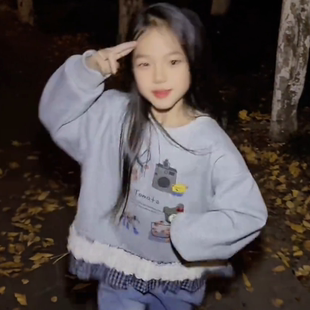 洋气冬装加绒加厚上衣中大童冬季衣服女童时髦卫衣秋冬款2025新款