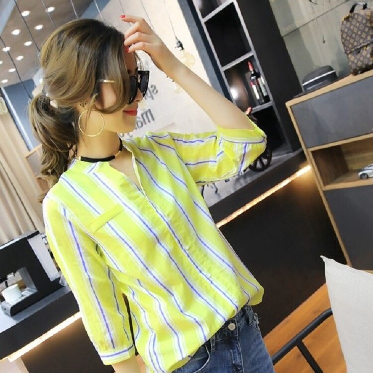 衬衫女七分袖夏季2019新款上衣韩范防晒宽松立领条纹短袖衬衣薄在类目 女装/女士精品, 衬衫中 - 来自Buy2taobao.com提供专业的淘宝代购服务