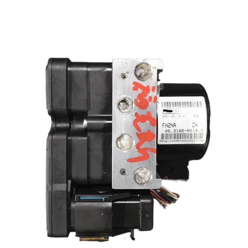 适用福克斯1.8 刹车制动ABS泵单元模块电脑插头总成9M51-2M110-AA