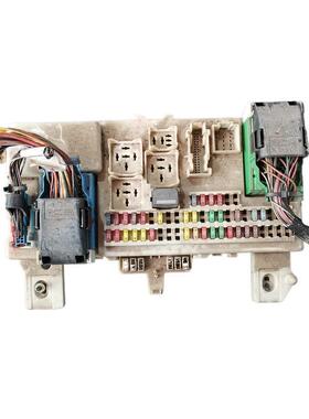 适用 马自达三 马3车身电脑室内保险盒 BCM车身控制器 BS1A66730