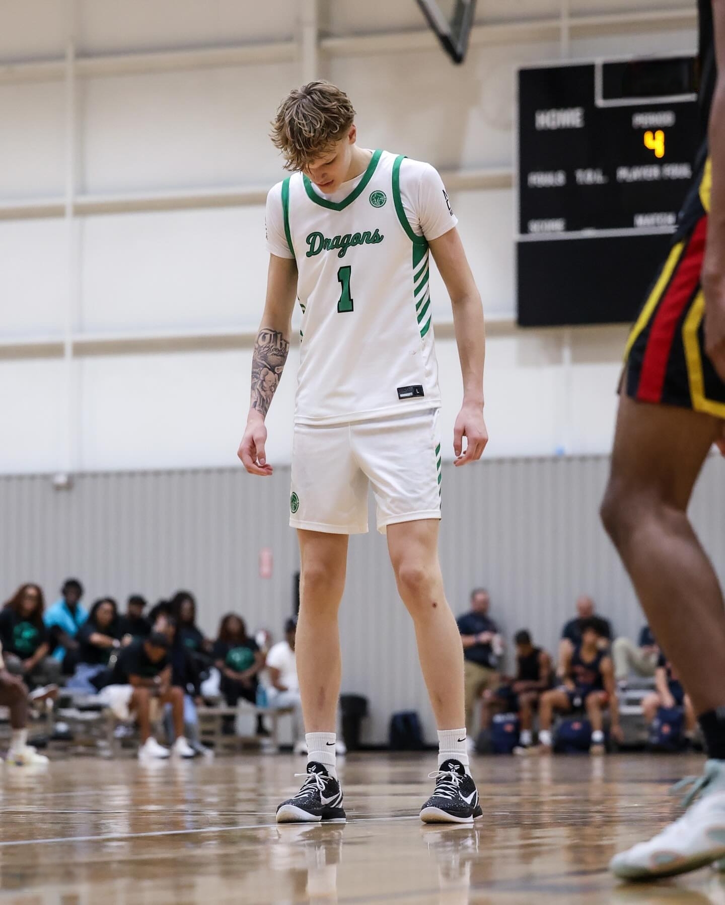 芬兰穆里宁ncaa球衣