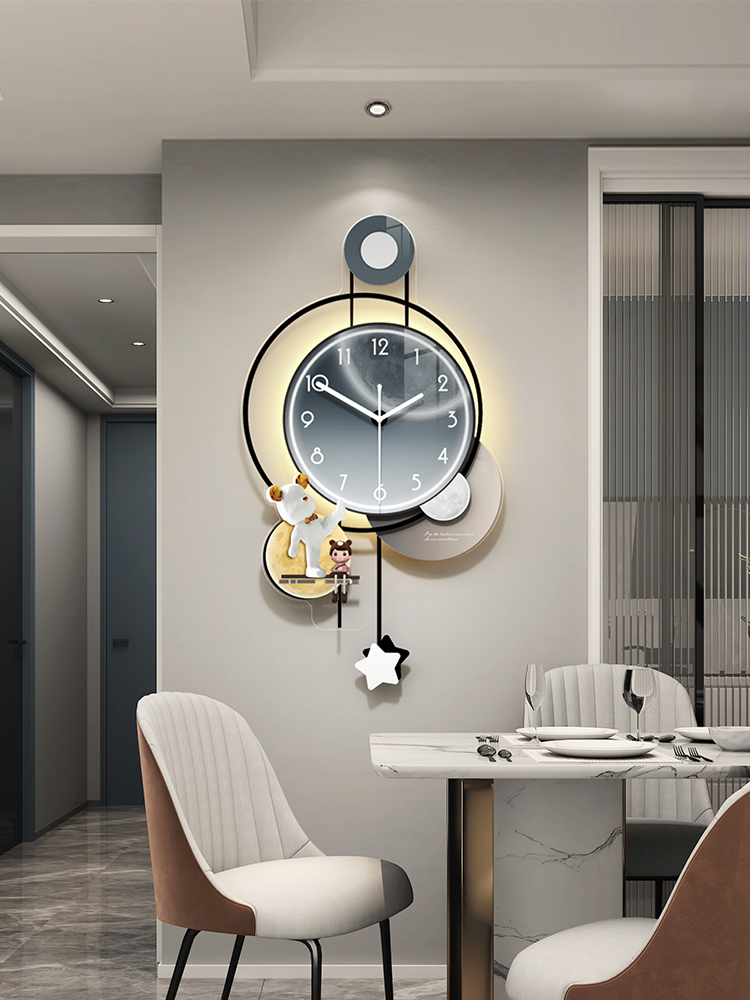现代简约餐厅挂钟创意时钟壁灯2024新款客厅钟表高级感装饰画挂墙