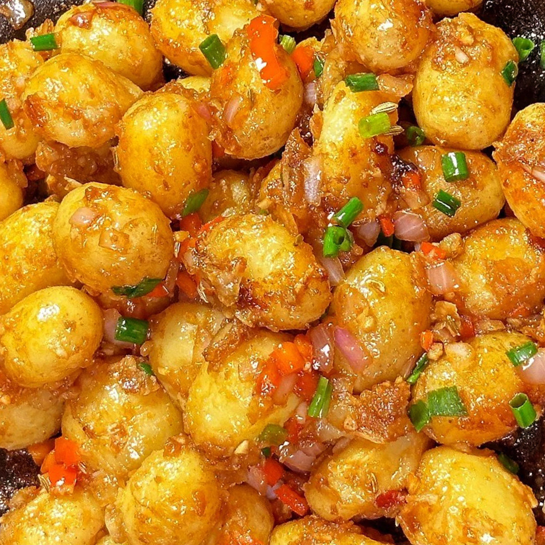 云南香辣小土豆金黄绵密即食卤味宿舍追剧解馋网红小吃休闲小零食