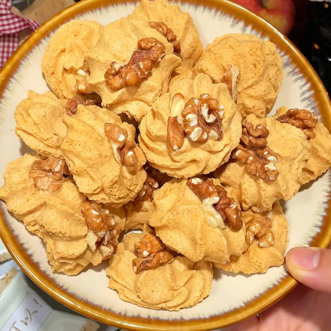 核桃苹果脆坚果酥中式烘烤面点饱腹代餐居家下午茶休闲酥脆点心