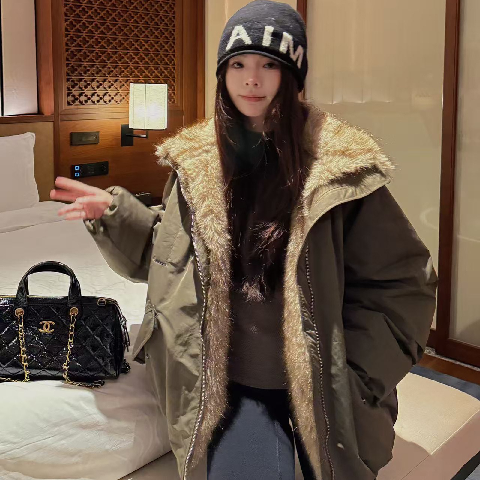 Nikoy冬季新款高级感拼接毛领派克服巴恩风外套