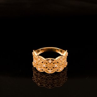 太府珠宝18K金复古蕾丝工艺镶钻戒指时尚彩金指环镂空花丝女款戒