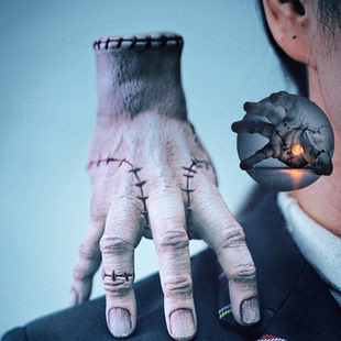 【现货】WEDNESDAY THING 亚当斯一家小东西 星期三断手 潮玩手办