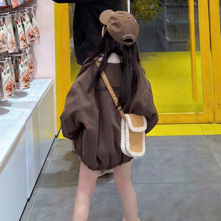 儿童新款女孩爆款外套女童衣服加厚加绒秋冬今年冬季上衣2026流行