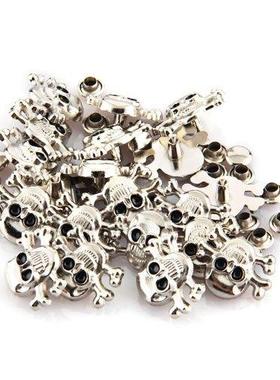 20PCs Sconces Rivets Skull 14 * 18mm studs and spikes Tacks