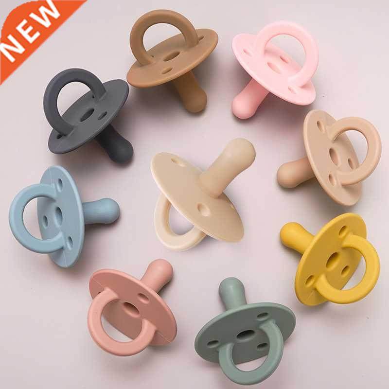 Hot Sale New Soft Silicone Soft Baby Pacifier Infant Baby Te