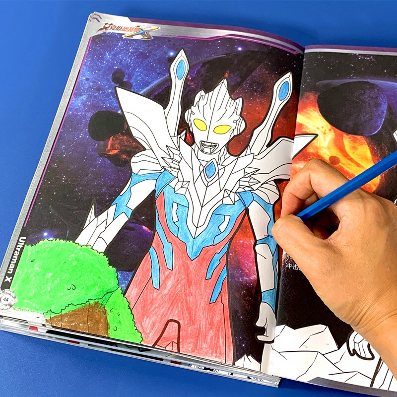 奥特曼画画涂色本男孩图画涂鸦本幼儿童小学生手绘画画填色描绘册