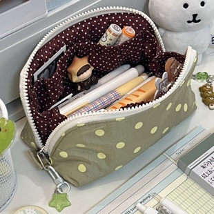 小红书同款蛋黄夹心大开口笔袋ins风高颜值大容量学生波点文具袋