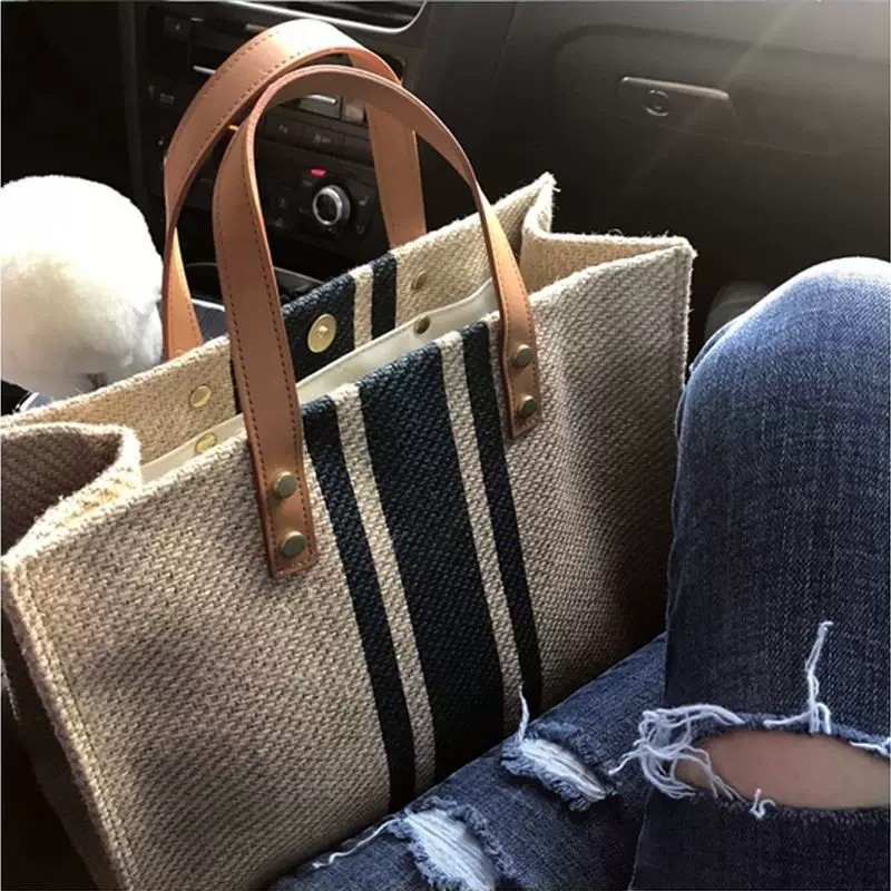 女士通勤硬挺帆布托特包图片