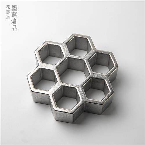 墨蓝色的花器特大七宝插花器 日式花道插花树枝固定器不锈钢剑山