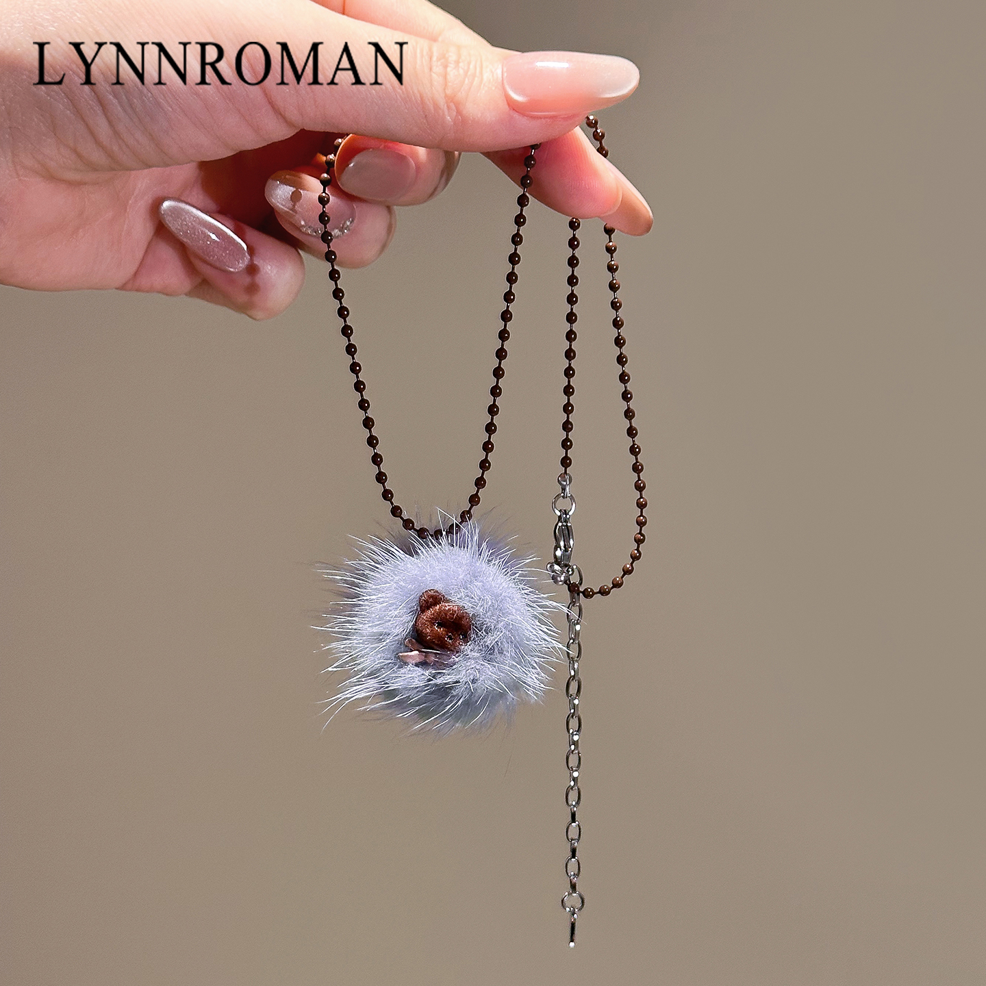 毛绒球小熊吊坠项链可爱