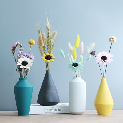 北欧陶瓷小花瓶干花花插客厅餐桌装饰柜摆件简约小号迷你手工花器 虎窝淘