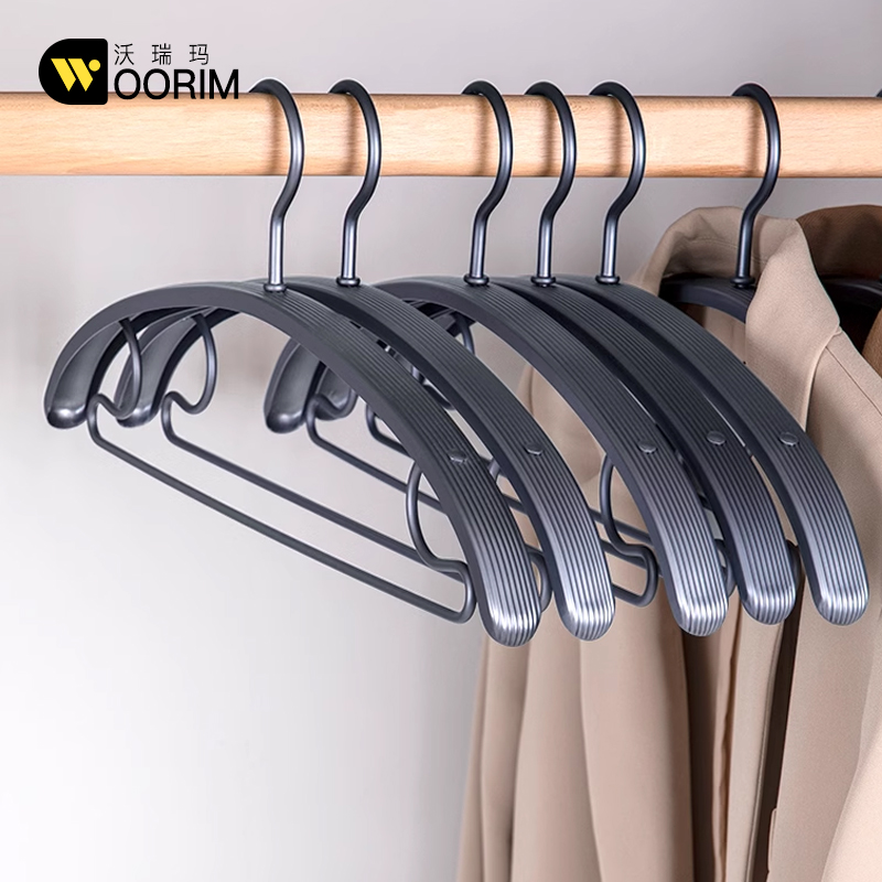太空铝合金衣架防肩角无痕家用挂衣晾衣轻奢哑光金属金色衣服撑子