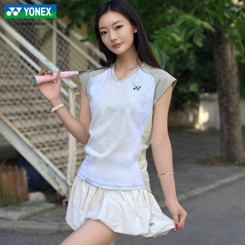 YONEX女款高颜值速干羽毛球套装