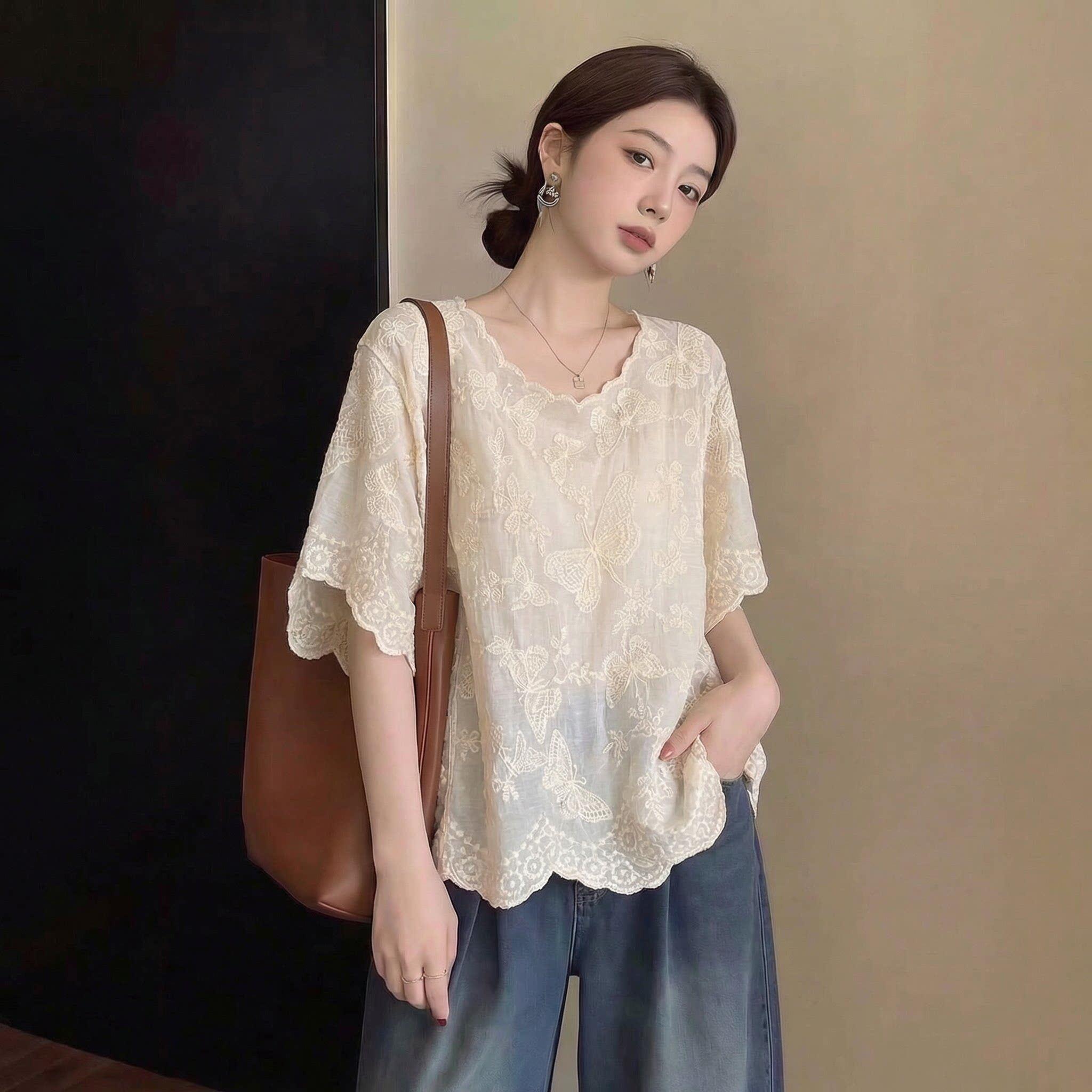 潮牌刺绣V领正肩短袖衬衫女时尚新款大码胖mm波西米亚风上衣女士