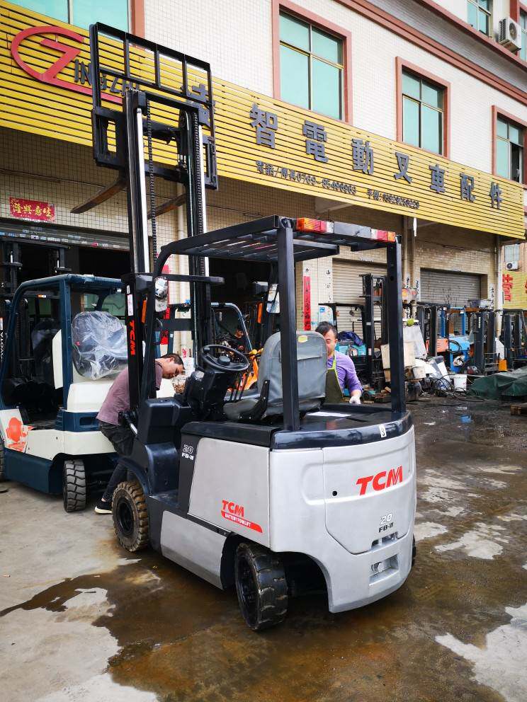 tcm fb20-7二手电动叉车